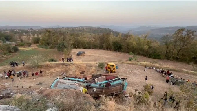 Bus carrying pilgrims falls into gorge, five dead, rescue efforts launched