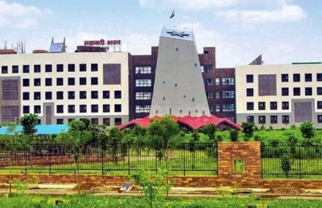 छत्तीसगढ़ सरकार द्वारा आईएएस अधिकारियों के दायित्वों में फेरबदल का आदेश।