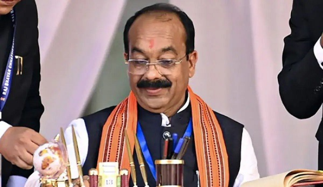 जिसके बाद दोपहर 4 बजे वे दुर्ग में आयोजित शिक्षक सम्मान समारोह में शिरकत करेंगे।