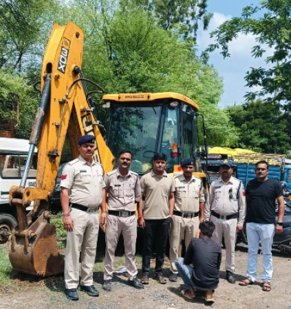 जेसीबी चोर