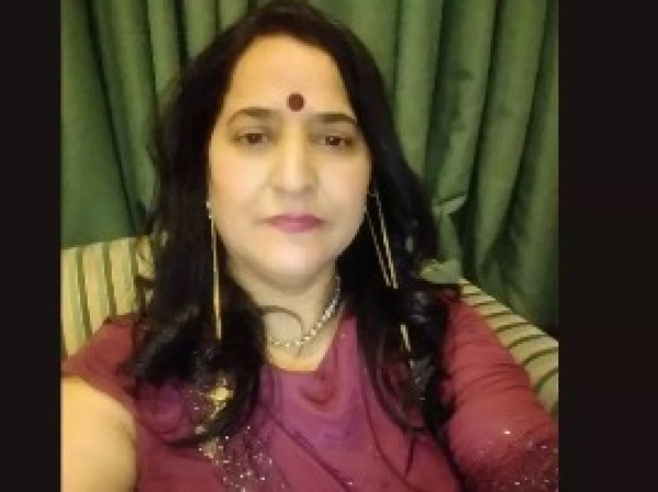 Jammu and Kashmir Assembly Elections:  जम्मू-कश्मीर के आगामी विधानसभा चुनावों में एक ऐतिहासिक घटना होने जा रही है। तीन दशकों में पहली बार कोई कश्मीरी पंडित महिला चुनाव