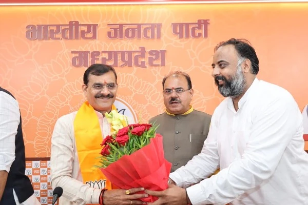 वीडी शर्मा