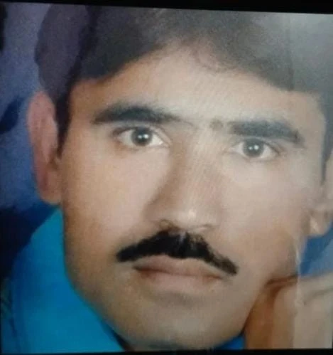 भोपाल में दहेज प्रताड़ना के आरोप के बाद पीडब्ल्यूडी कर्मचारी ससुर की मौत का मामला, जिसमें परिवार पुलिस पर आरोप लगा रहा है।