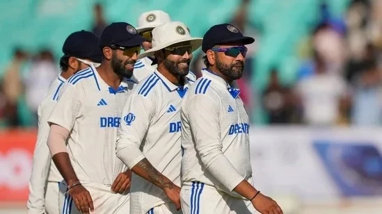 भारत और बांग्लादेश के बीच पहले टेस्ट के दूसरे दिन भारत की पहली पारी 376 रनों पर समाप्त हुई, जबकि बांग्लादेश की शुरुआत कमजोर रही।