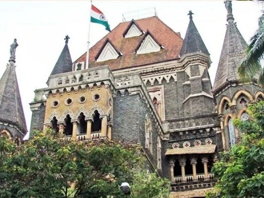 बॉम्बे हाई कोर्ट का फैसला: विवाहित महिला शादी के झांसे में बलात्कार का दावा नहीं कर सकती।