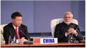 Kazan Bricks summit 2024: रूस के कजान में ब्रिक्स समिट में हिस्सा लेने के बाद पीएम मोदी और चीन के राष्ट्रपति जिनपिंग ने औपचारिक मुलाकात की।