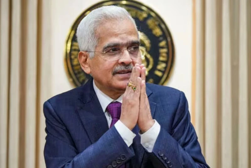 RBI गवर्नर शक्तिकांत दास को ग्लोबल फाइनेंस द्वारा लगातार दूसरे वर्ष शीर्ष केंद्रीय बैंकर का दर्जा मिलने पर सम्मानित।
