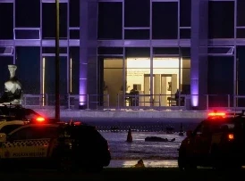 Brazil: ब्राजील के सुप्रीम कोर्ट में प्रवेश करने में असफल रहे एक व्यक्ति ने इमारत के बाहर विस्फोट कर खुद को खत्म कर लिया। अधिकारियों ने यह जानकारी देते हुए बताया कि घटना के बा
