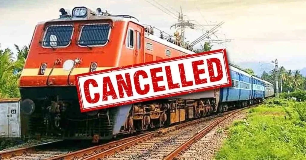 21 से 30 नवंबर के बीच 20 ट्रेनें निरस्त, नौराजाबाद स्टेशन पर तीसरे रेल लाइन जोड़ने का कार्य