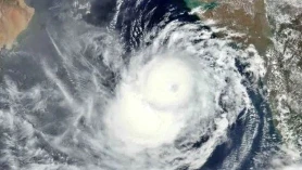 Cyclone: मौसम विभाग ने चेतावनी दी है कि दक्षिण-पश्चिम बंगाल की खाड़ी के ऊपर बना दबाव क्षेत्र अब गहरे दबाव में तब्दील