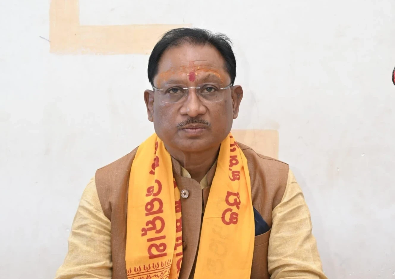 Chief Minister Vishnu Dev Sai is visiting Raigarh today to attend the Utkal Brahmin Conference, perform Bhoomi Pujan at Nalandha Complex, and inaugurate various development projects. His visit will focus on improving Raigarh’s infrastructure and addressing key development issues.