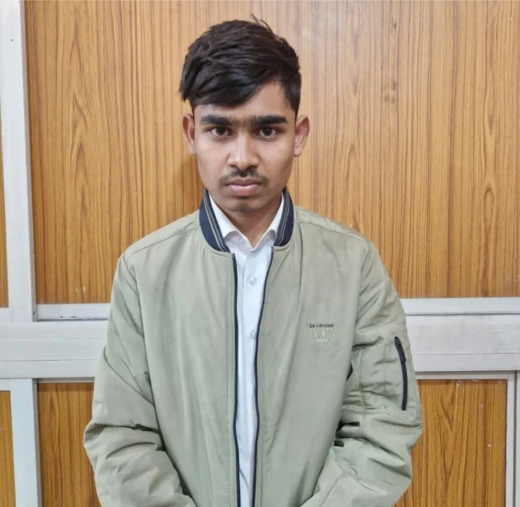 फर्जी कॉल सेंटर