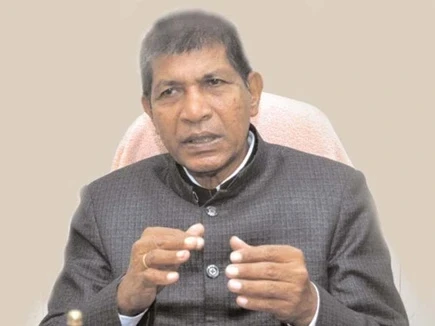 छत्तीसगढ़ सरकार के एक साल के जश्न के बीच, ननकी राम कंवर ने राइस मिलर्स की हड़ताल पर केंद्रीय गृहमंत्री अमित शाह को पत्र लिखकर अपनी ही पार्टी की सरकार को कटघरे में खड़ा किया।