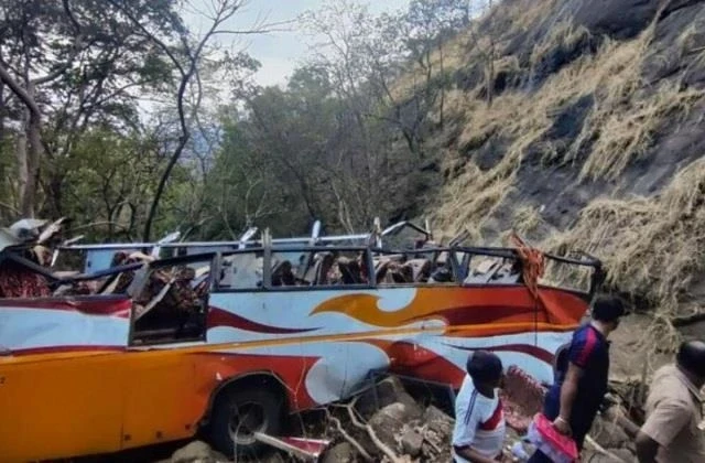 सड़क हादसा