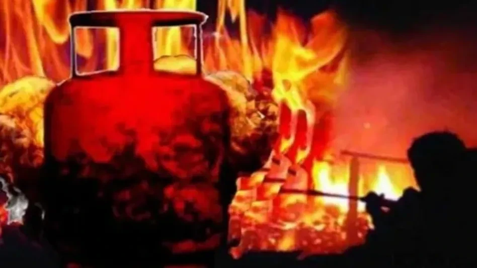 Cylinder Blast