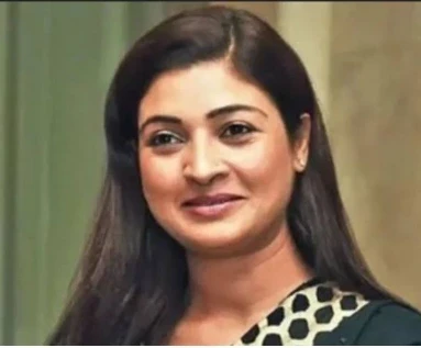 Delhi elections: कांग्रेस ने दिल्ली की कालकाजी विधानसभा सीट से मुख्यमंत्री आतिशी के खिलाफ अपनी महिला इकाई की अध्यक्ष