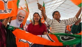 Delhi Assembly Election: दिल्ली में विधानसभा चुनाव की तारीखों के ऐलान कभी भी हो सकता है। इससे पहले खुद प्रधानमंत्री नरेंद्र मोदी ने राजधा