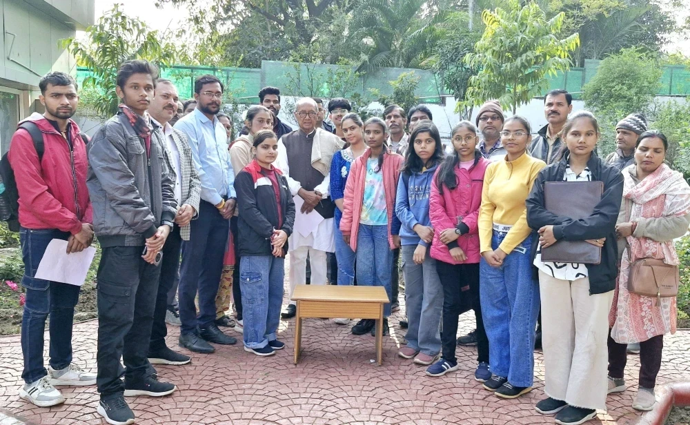 पूर्व सीएम दिग्विजय