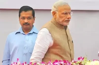 अरविंद केजरीवाल ने प्रधानमंत्री नरेंद्र मोदी को पत्र लिखकर स्कूल और कॉलेज छात्रों के लिए मेट्रो किराए पर 50% सब्सिडी देने का प्रस्ताव दिया, जिससे छात्रों को सस्ती यात्रा का लाभ मिल सके।