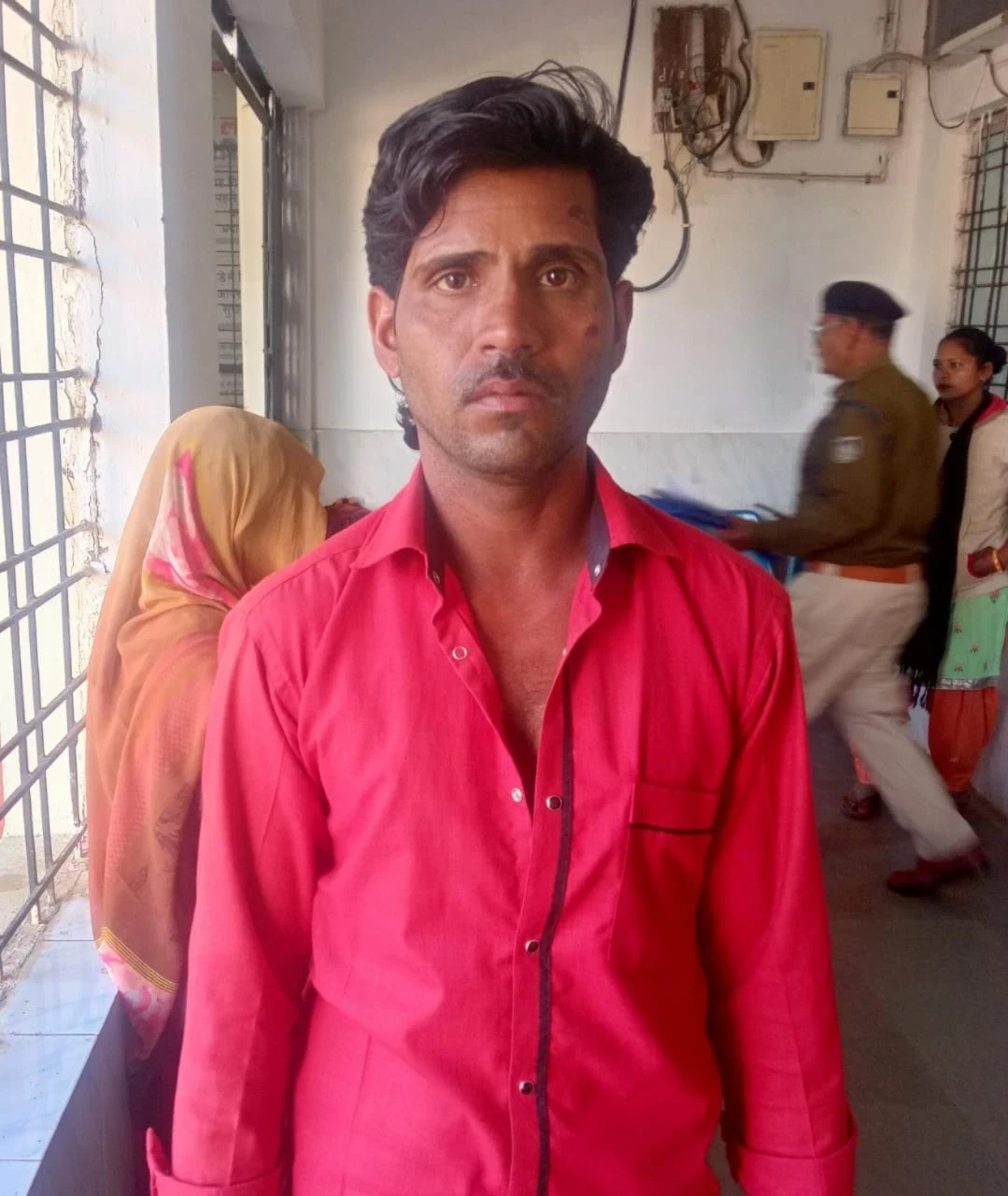 पत्नी की बीमारी का बहाना बनाकर 11 साल की बच्ची को घर ले गया मुंहबोला जीजा, दुष्कर्म करवाने में पत्नी ने भी दिया साथ...