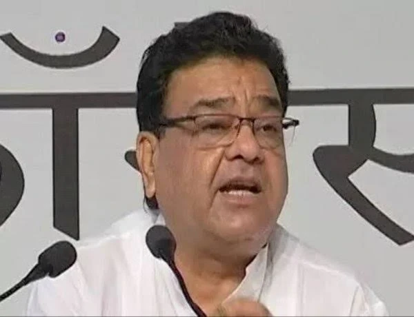 भोपाल आरटीओ घोटाले में कांग्रेस का भाजपा पर आरोप, करोड़पति कांस्टेबल सौरव शर्मा और चेतन गौर को लेकर बड़ा खुलासा।