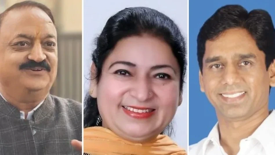 आम आदमी पार्टी के 7 विधायकों का इस्तीफा, दिल्ली विधानसभा चुनाव से पहले पार्टी की प्राथमिक सदस्यता से इस्तीफा देने वाले विधायक।