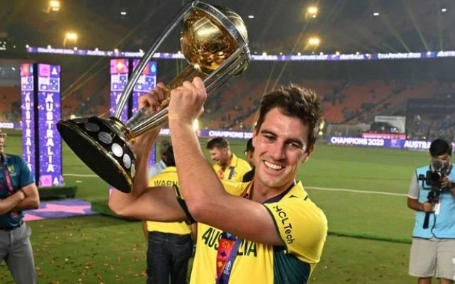 ऑस्ट्रेलियाई क्रिकेट कप्तान पैट कमिंस की चोट और चैंपियंस ट्रॉफी से बाहर होने की संभावना, स्टीव स्मिथ और ट्रैविस हेड को कप्तानी के लिए प्रमुख उम्मीदवार के रूप में देखा जा रहा है।