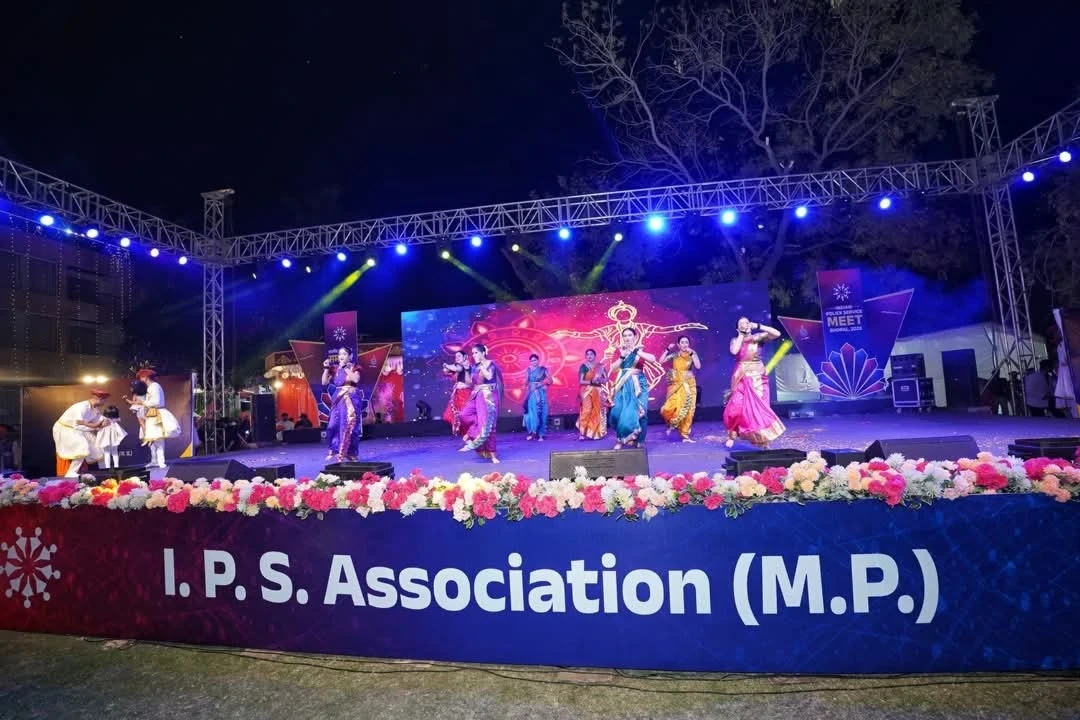 आईपीएस मीट