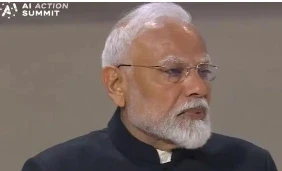 PM Modi AI Paris Summit : प्रधानमंत्री नरेंद्र मोदी मंगलवार पेरिस में आयोजित AI एक्शन समिट को संबोधित किया। अपने भाषण में उन्होंने आर्टिफिशियल इंटेलिजेंस के पारदर्शी और जिम्मेदार विकास पर जोर दिया। प्रधानमंत्री ने कहा कि AI तकनीक को ओपन