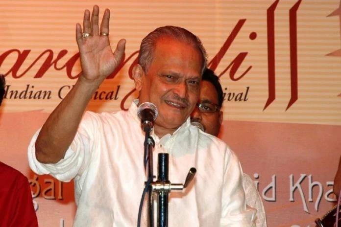 गायक पंडित प्रभाकर कारेकर