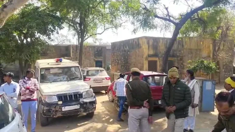 हवस की भूख भाभी को पड़ी भारी, देवर को नागवार गुज़रा अवैध संबंध