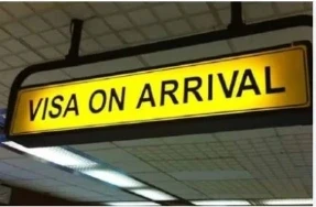 Visa on Arrival: संयुक्त अरब अमीरात (UAE) ने वीजा नियमों में किया बड़ा बदलाव करते हुए भारतीय नागरिकों के लिए वीजा-ऑन-अराइवल (VoA) नीति का विस्तार किया है। 13 फरवरी 2025 से लागू इस नई नीति के तहत, भारतीय यात्री अब छह और