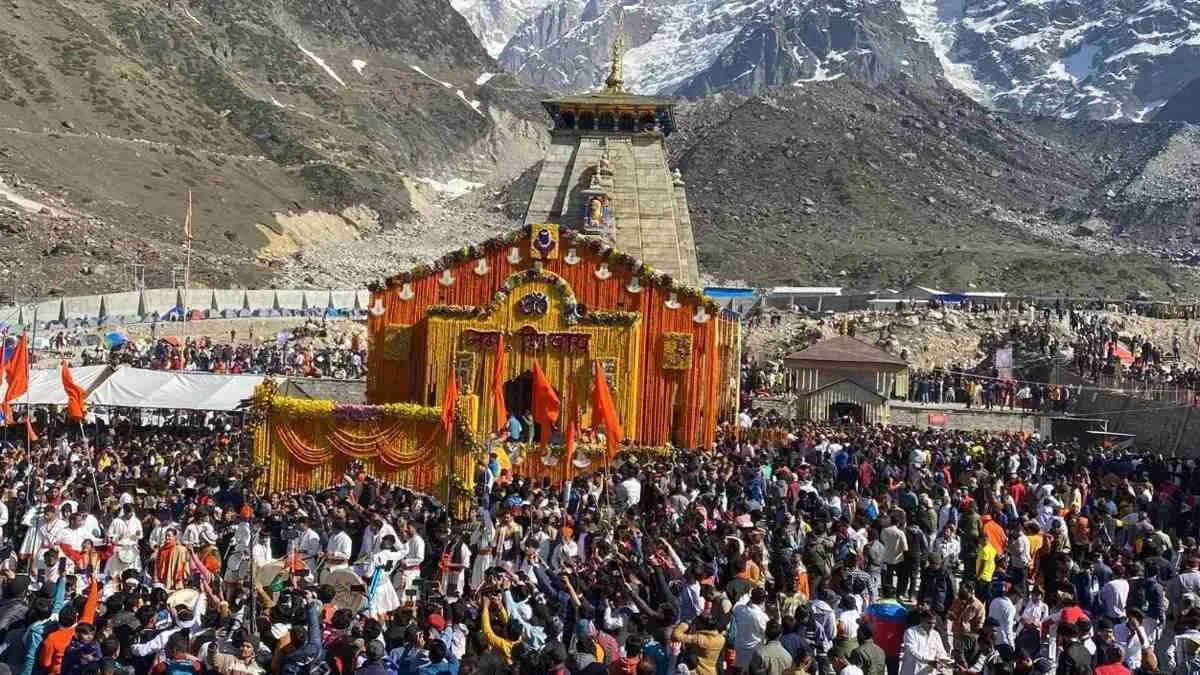 Break on helicopter service for Kedarnath