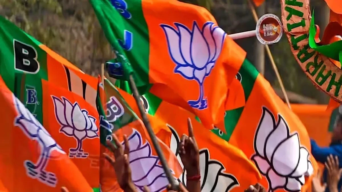 BJP Party President Election: नई दिल्ली। बीजेपी ने 3 राज्यों में अध्यक्ष के चुनाव के लिए अधिकारी नियुक्त किए हैं। बीजेपी ने महाराष्ट्र में प्रदेश अध्यक्ष के चुनाव के लिए किरेन रिजीजू को चुनाव अधिकारी बनाया है।