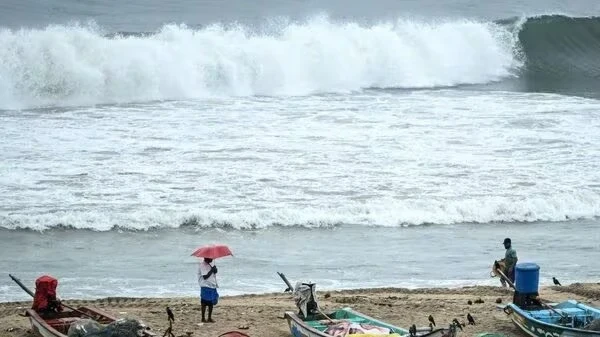 Cyclone Montha LIVE