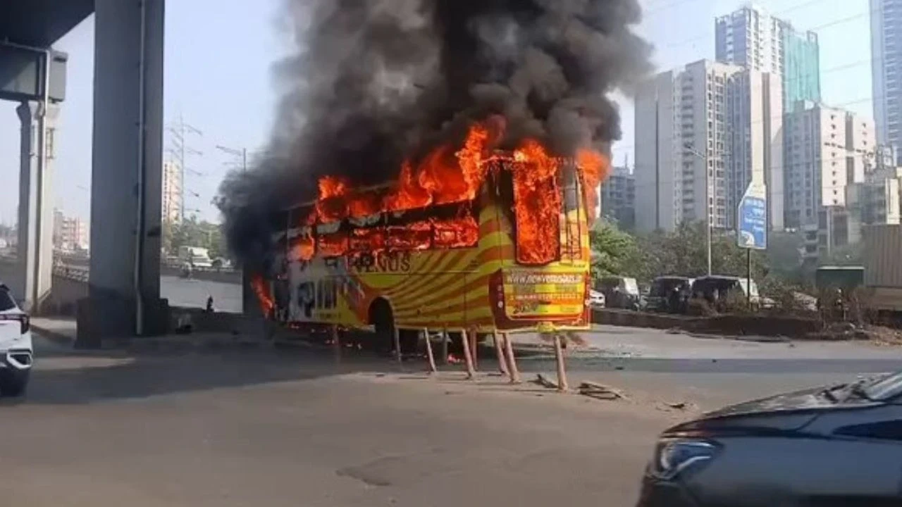 Mumbai Malad Bus Fire