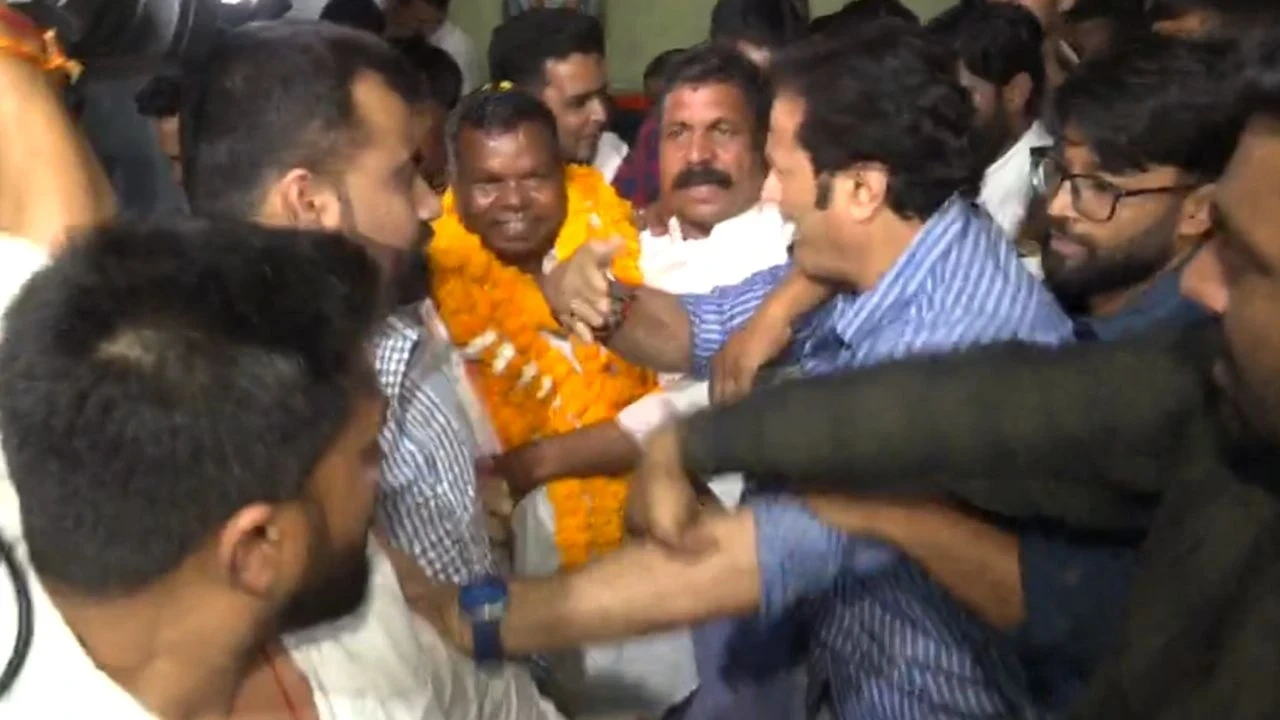 Kawasi Lakhma Released