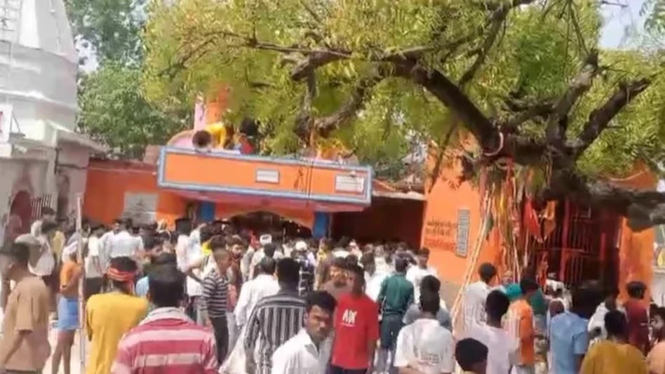 Stampede at Sheetla Temple