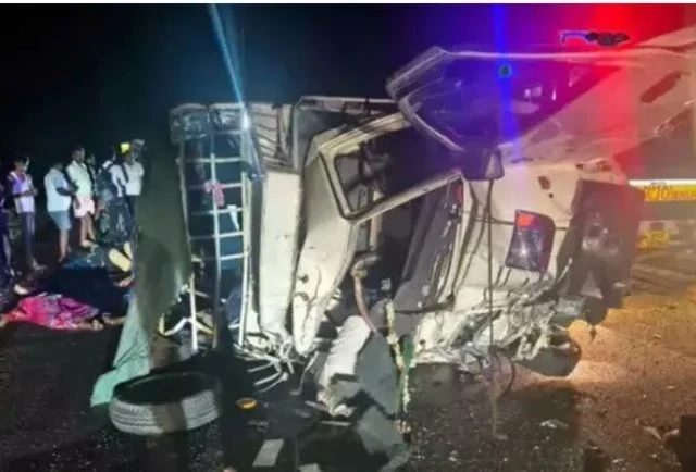 Kurnool Mantralayam Road Acciden