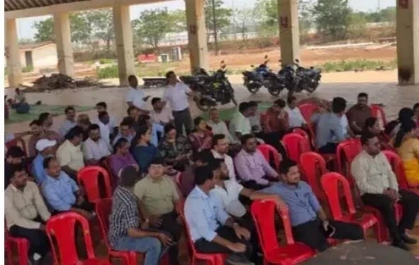 CG News: ambikapur-naib-tehsildar-marpit-mamla-hadtal-khatam