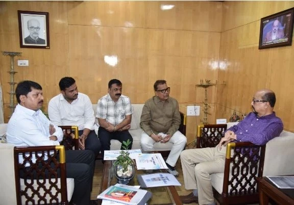 Raipur City News,Subodh Singhania, Asian News, , Governor Ramen Deka, Lok Bhavan Raipur