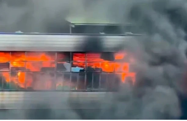 fire at China shoe factory