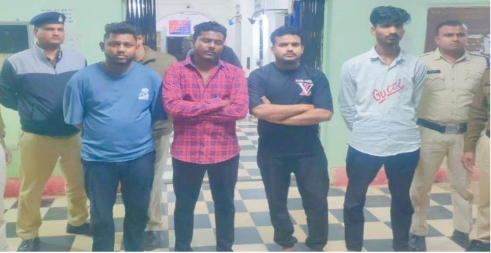 CG Crime: छत्‍तीसगढ़ के कवर्धा जिले के लालपुर में चरवाहे साधराम यादव की गला रेंतकर हत्या के मामले में पुलिस और जांच एजेंसी एनआईए को छत्तीसगढ़ में आतंकी माड्यूल के अहम सबूत मिले हैं।