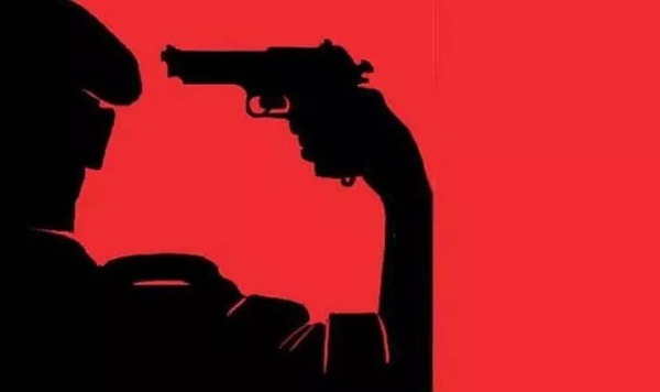 कांस्टेबल ने खुद को मारी गोली