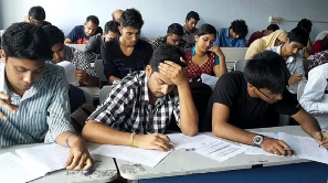 UPSC Free Coaching: छत्तीसगढ़ जो उम्मीदवार IAS-IPS परीक्षा की तैयारी कर रहे है। उनके लिए छत्तीसगढ़ सरकार यूपीएससी की फ्री कोचिंग शुरू करने जा रही है। अब यहां युवाओं के IAS-IPS बनने का सपना जल्द पूरा हो सकता है। छत्तीसगढ़ सरकार