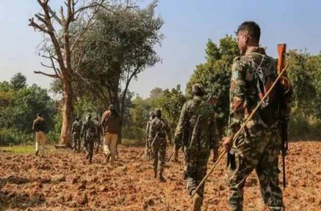 In Sukma district, Chhattisgarh, security forces have killed a Naxalite in a morning encounter. The operation, carried out by the District Reserve Guard (DRG), led to the recovery of weapons, wireless sets, and Naxalite materials.