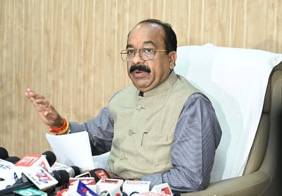 "रायपुर में 27 जुलाई से 10 अगस्त तक जनसमस्या निवारण पखवाड़ा का आयोजन, वार्डवार शिविरों के माध्यम से समस्याओं का समाधान।"